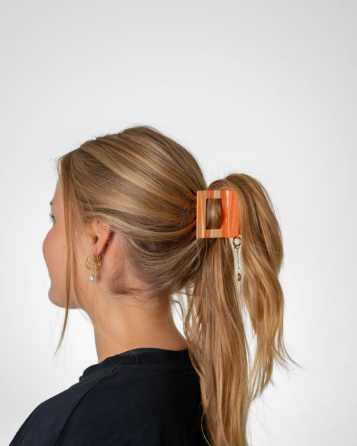Updo Pony